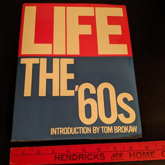 ๐ 1989 "LIFE, The 60's" Hardback Book - Picture 12 of 13